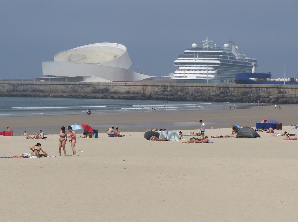 Porto 2 Bedroom Beach Apartment Matosinhos  Exterior photo